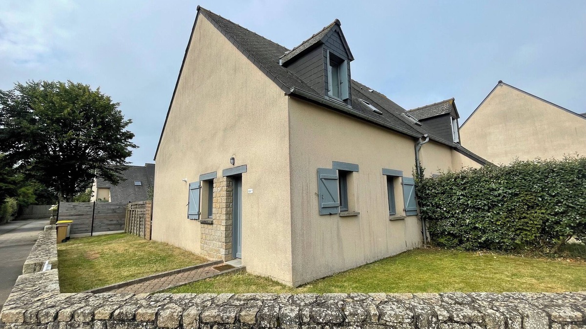 Le Rosais-La Flourie House | 3-bedroom house-with garden-near St Servan