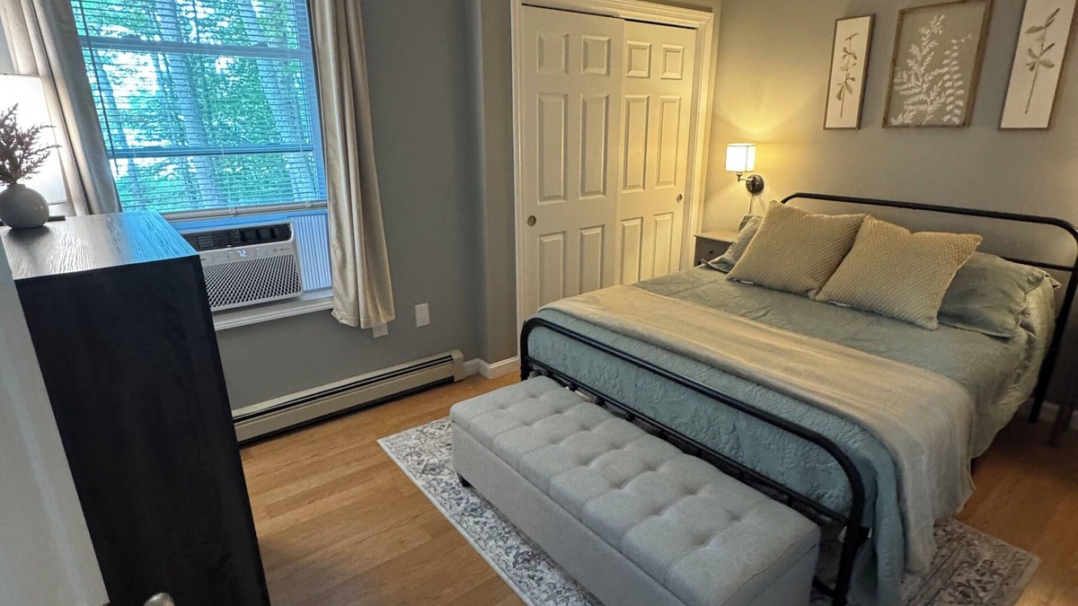 Winthrop House | 3 bedroom lake house in Winthrop me