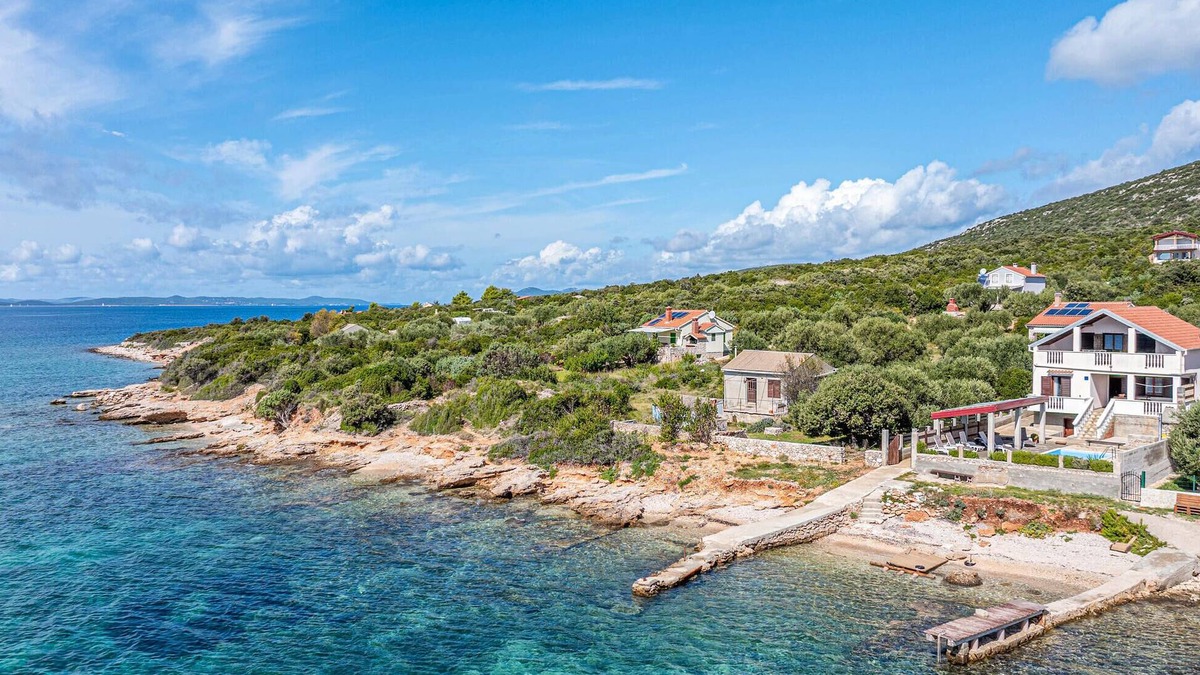 Dobropoljana House | 3 bedroom lovely home in Dobropoljana