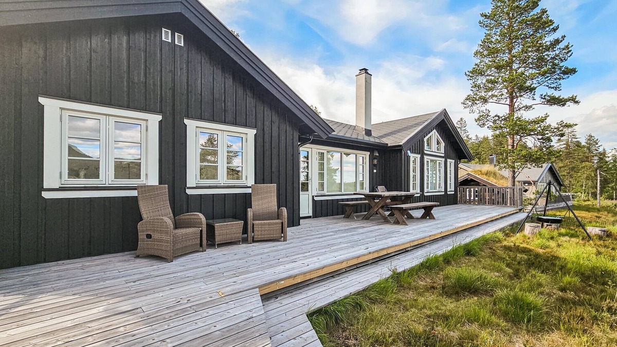 Kongsberg House | 3 bedroom lovely home in Skollenborg