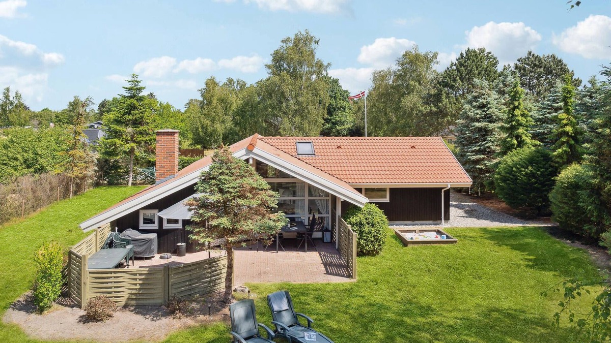 Dannemare House | 3 bedroom lovely home in Dannemare