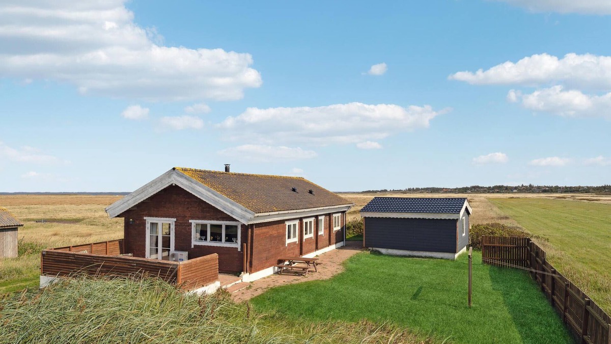 Fjand Badeby House | 3 bedroom lovely home in Ulfborg