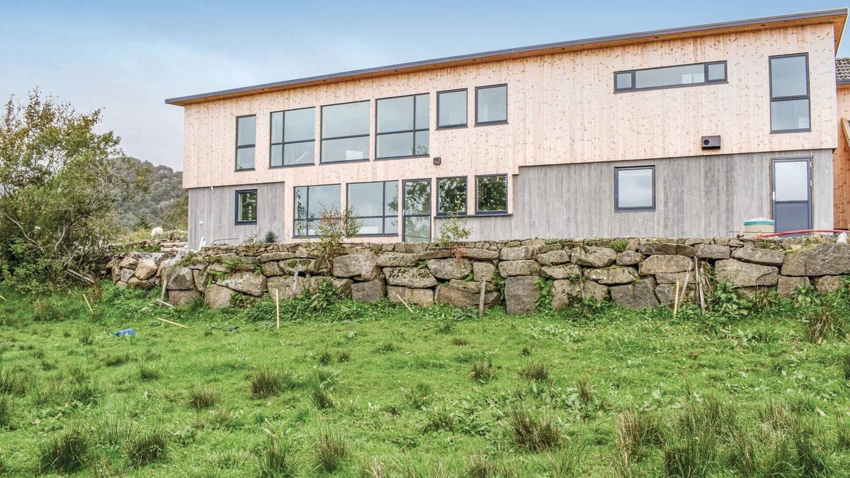 Farsund House | 3 bedroom lovely home in Vanse