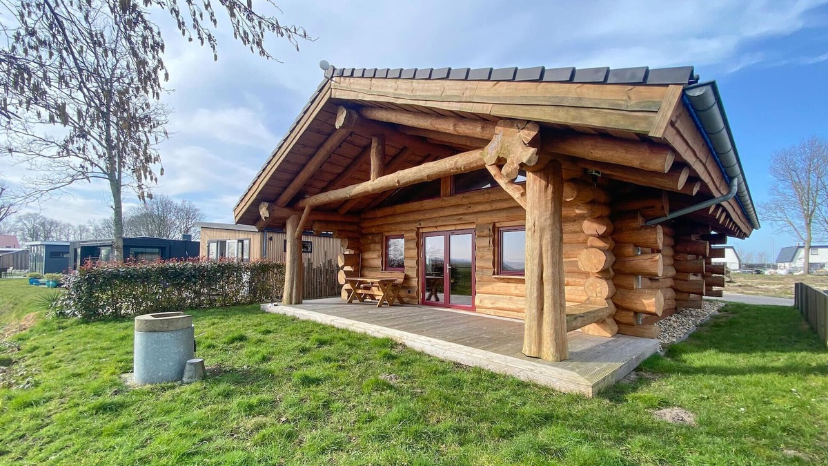 Hippolytushoef House | 3 bedroom lovely home in Den Oever