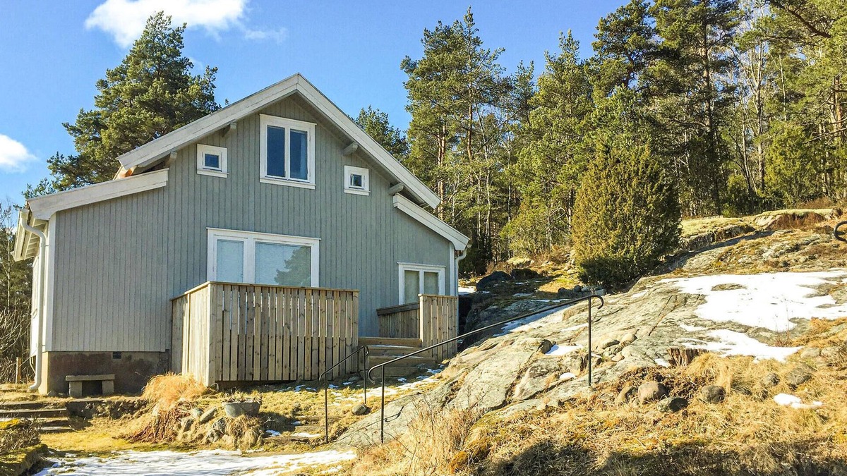 Stromstad O House | 3 bedroom lovely home in Strömstad