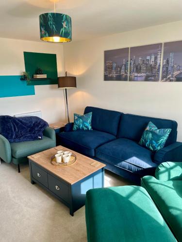 Market Harborough Apartment | 3-Bedroom Luxury Stay With FREE Parking