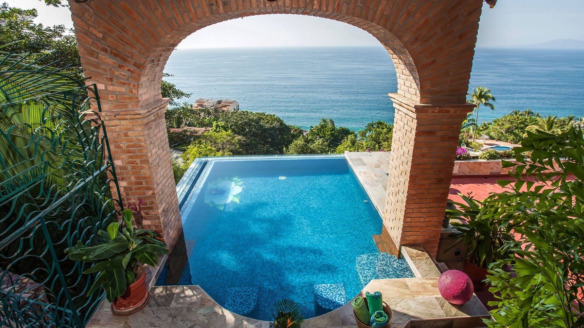 Conchas Chinas Villa | 3 Bedroom Luxury Villa, 180 degree Ocean View, Private Heated Pool