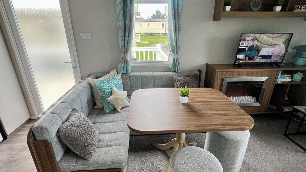 Prestonpans House | 3-bedroom luxury tiny home with WiFi