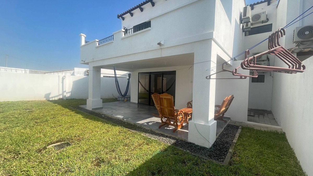 Puerto Barillas House | 3-bedroom Mi casa Su Casa, townhome in peaceful San Miguel with AC, WiFi