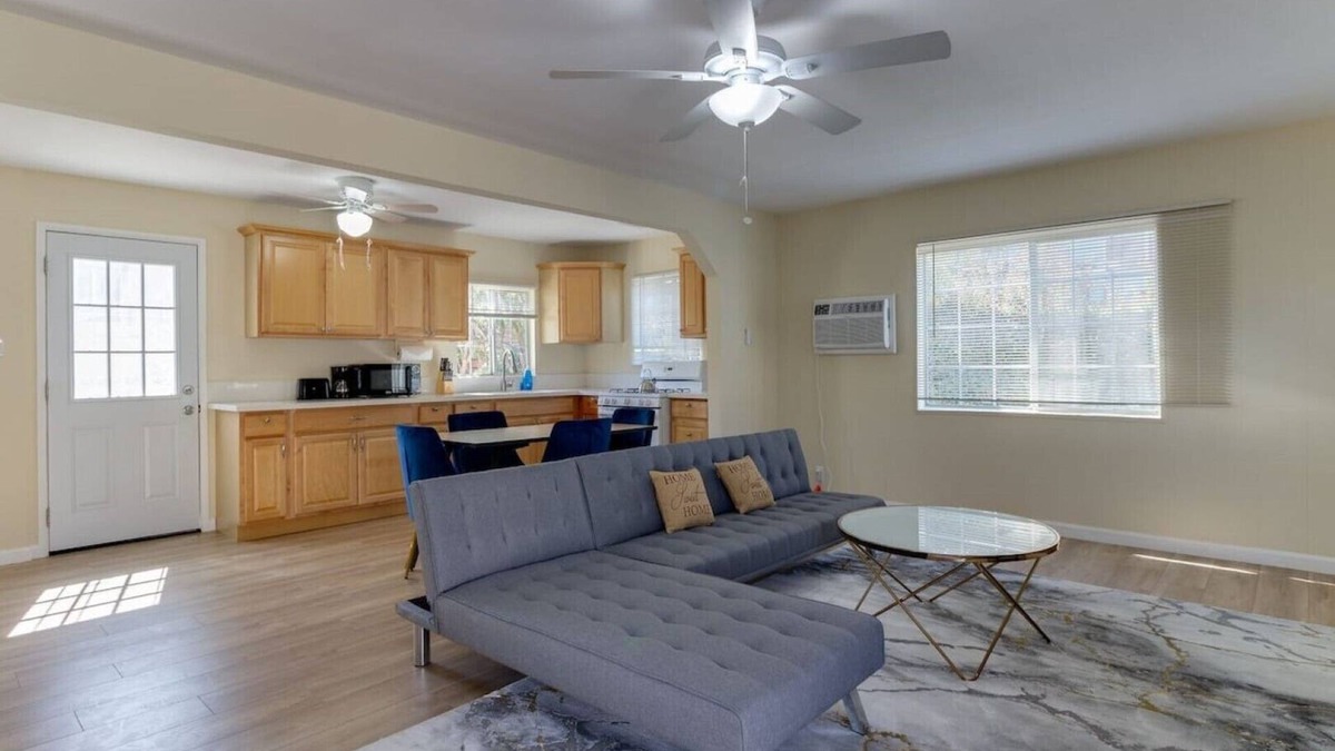 Rampart Village House | 3 bedroom Mid-Wilshire Charmer near Downtown