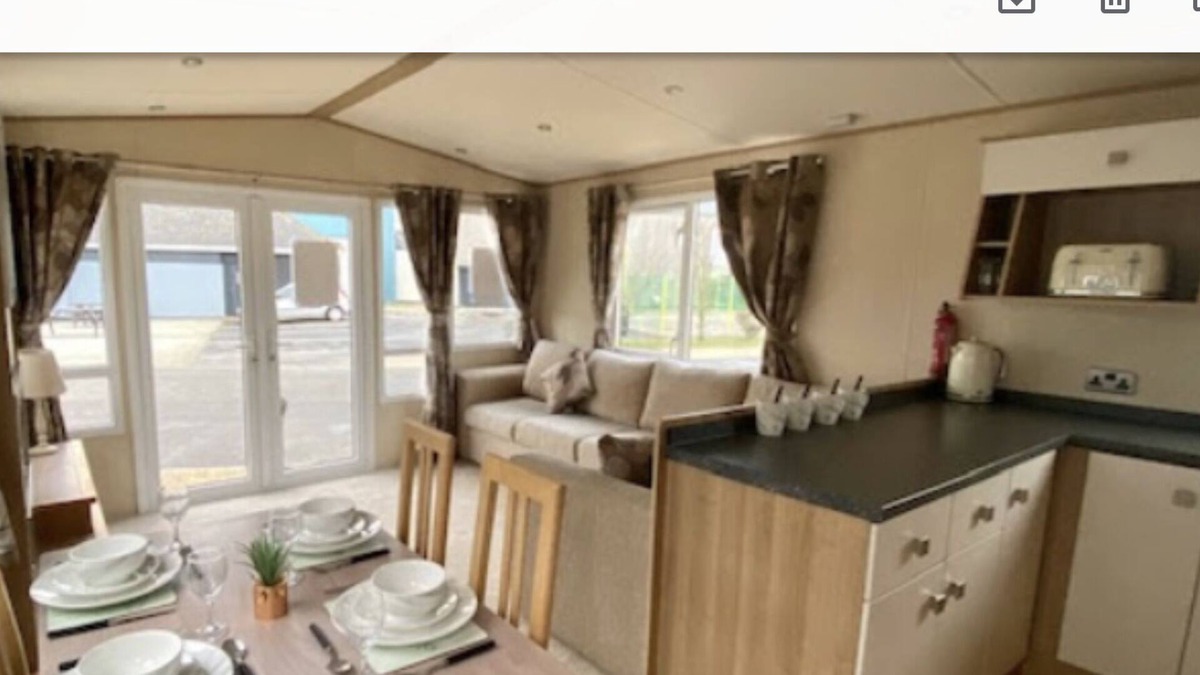 Harwich House | 3 bedroom modern caravan You will fine everything to fell at home
