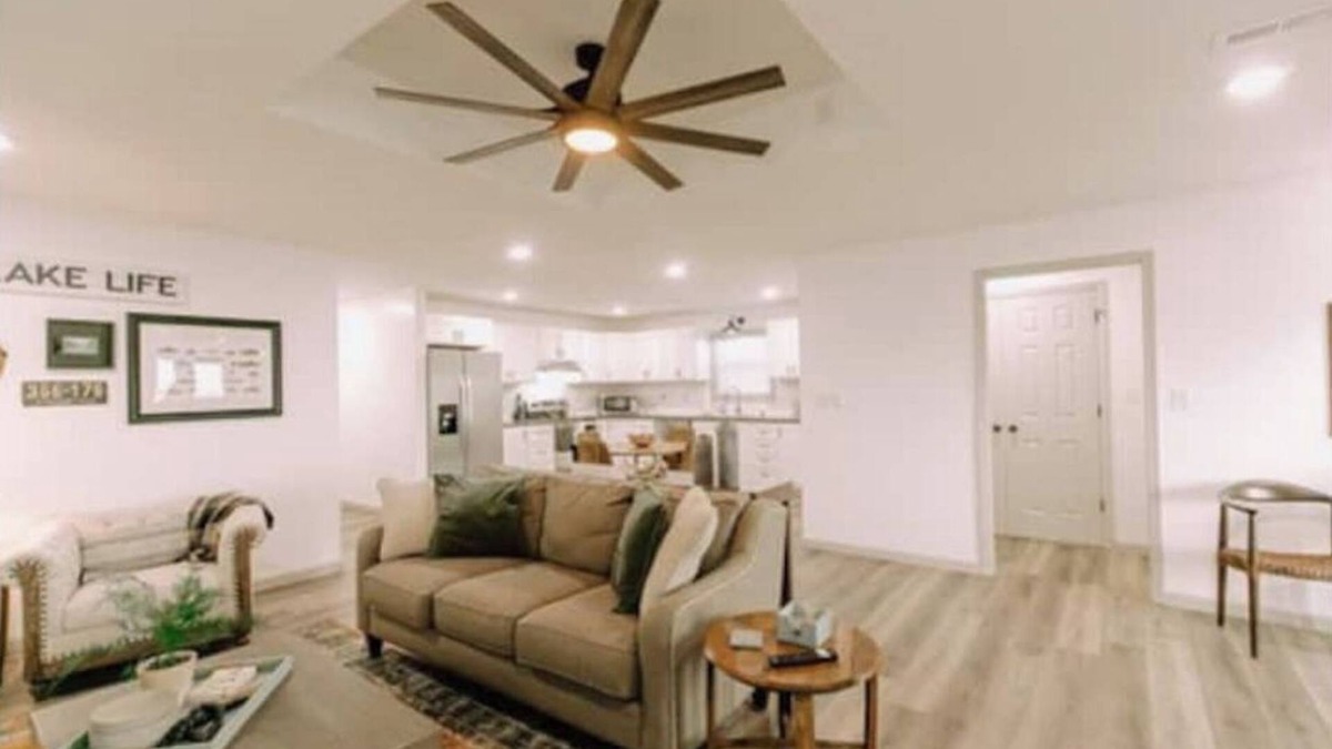 Campbellsville House | 3 Bedroom near Green River Lake
