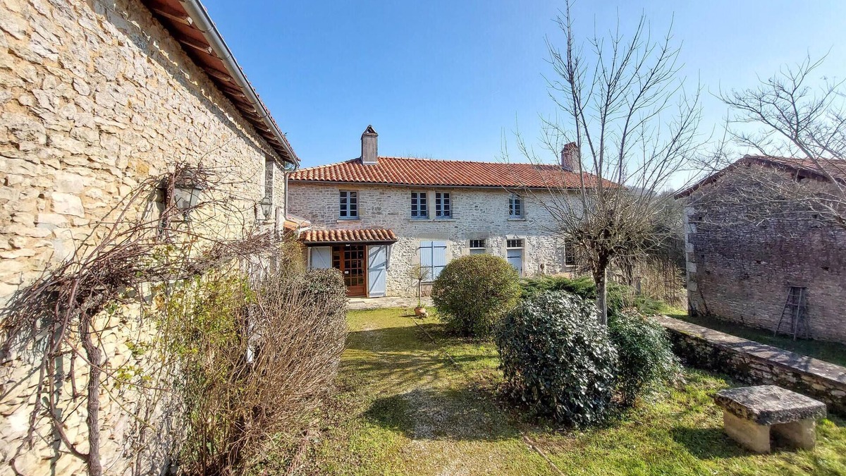Taize-Aizie House | 3 bedroom nice home in Taizé-Aizie