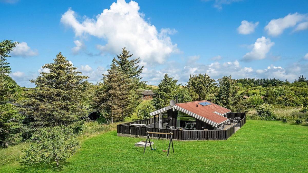 Hirtshals House | 3 bedroom nice home in Hirtshals
