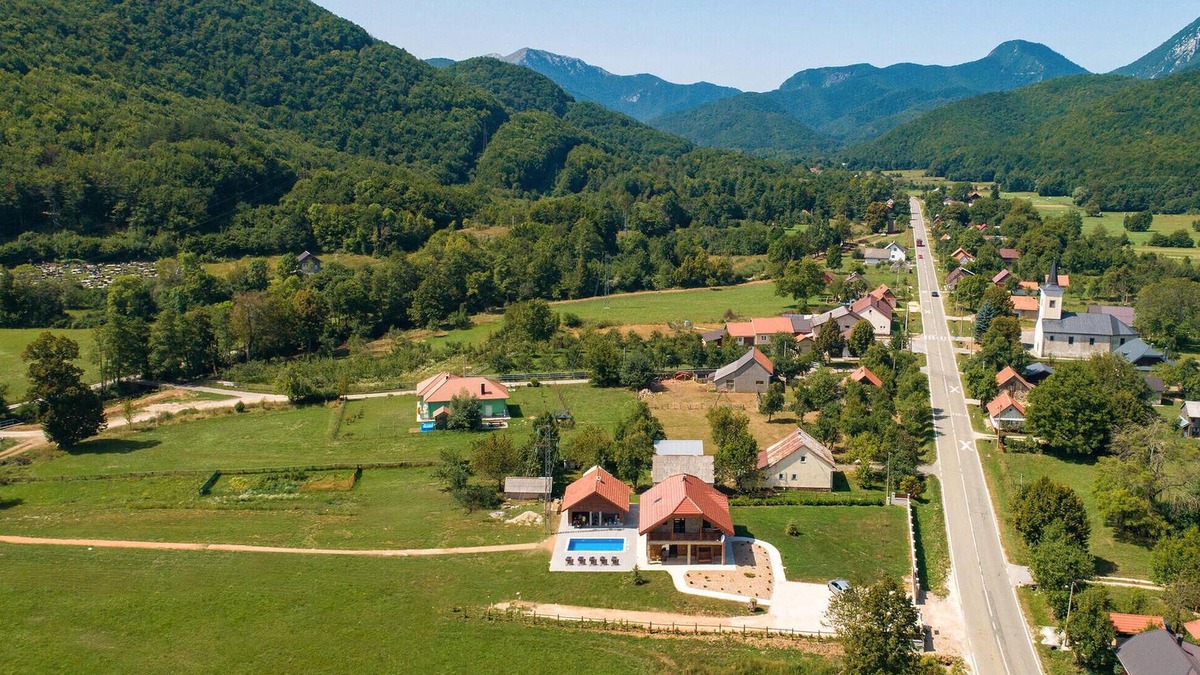 Brusane House | 3 bedroom nice home in Brusane