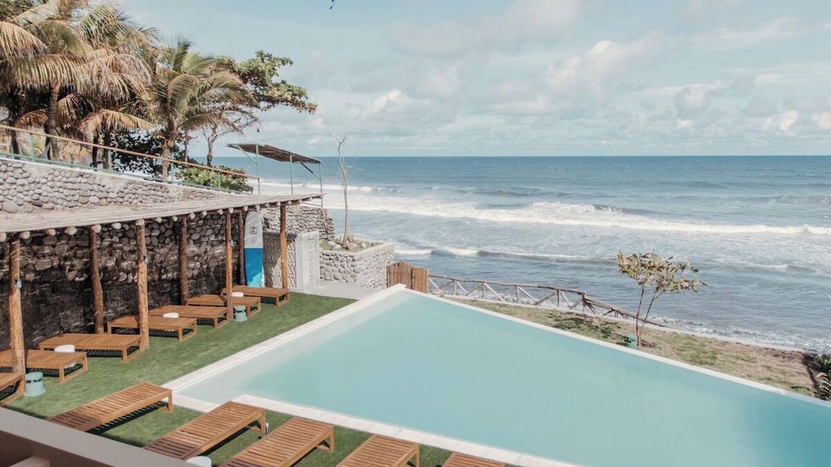 El Zonte Condo | 3-Bedroom Oceanfront with Private Pool