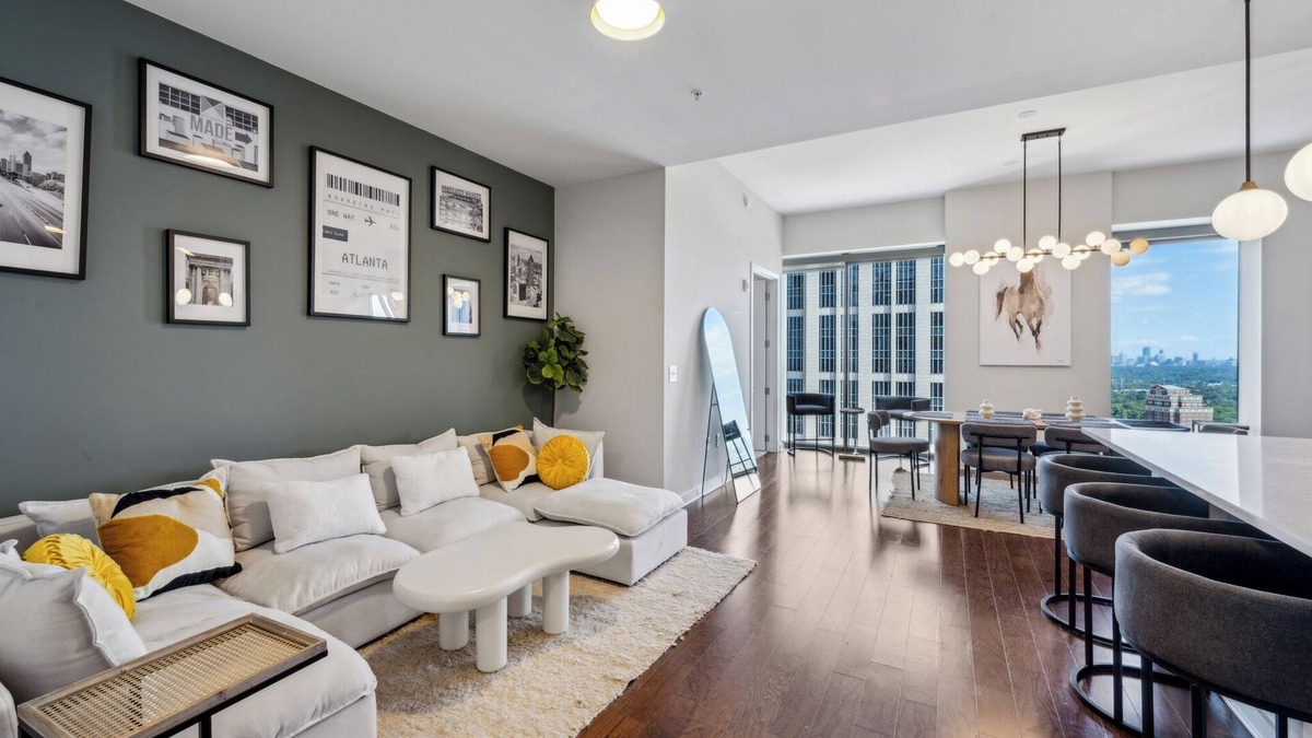 Midtown Apartment | 3-bedroom penthouse apartment in the heart of Atlanta