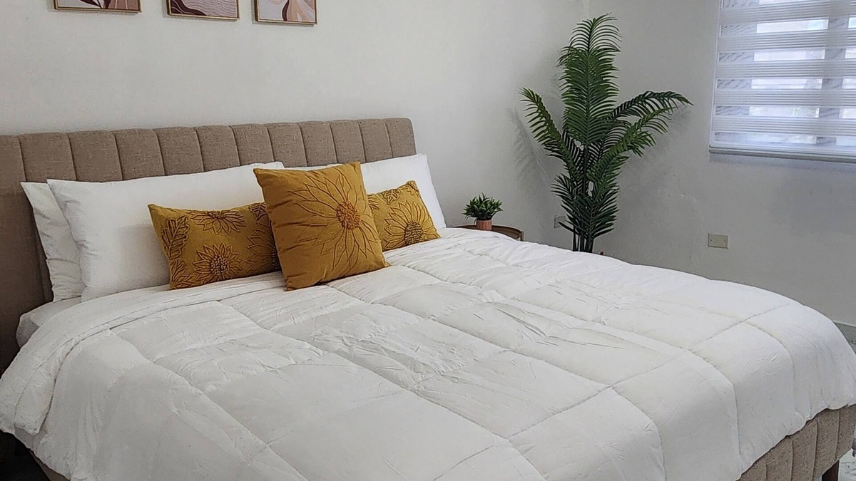 Hucares Condo | 3-bedroom Penthouse Naguabo with AC