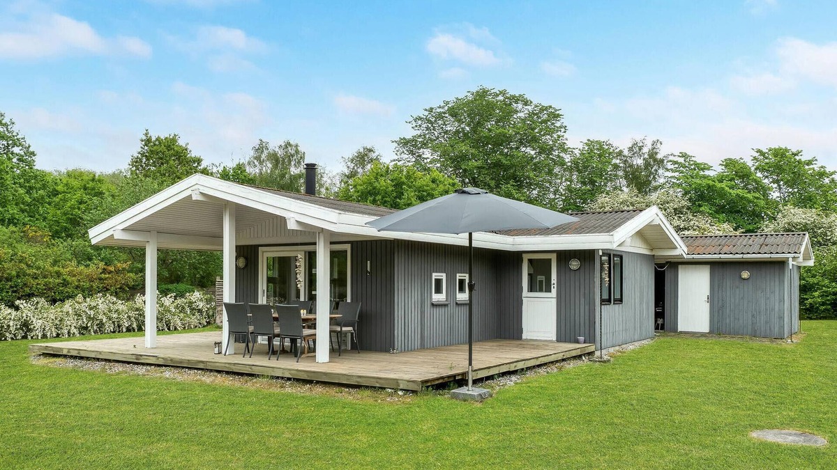 Skodshoved House | 3 bedroom pet friendly home in Knebel