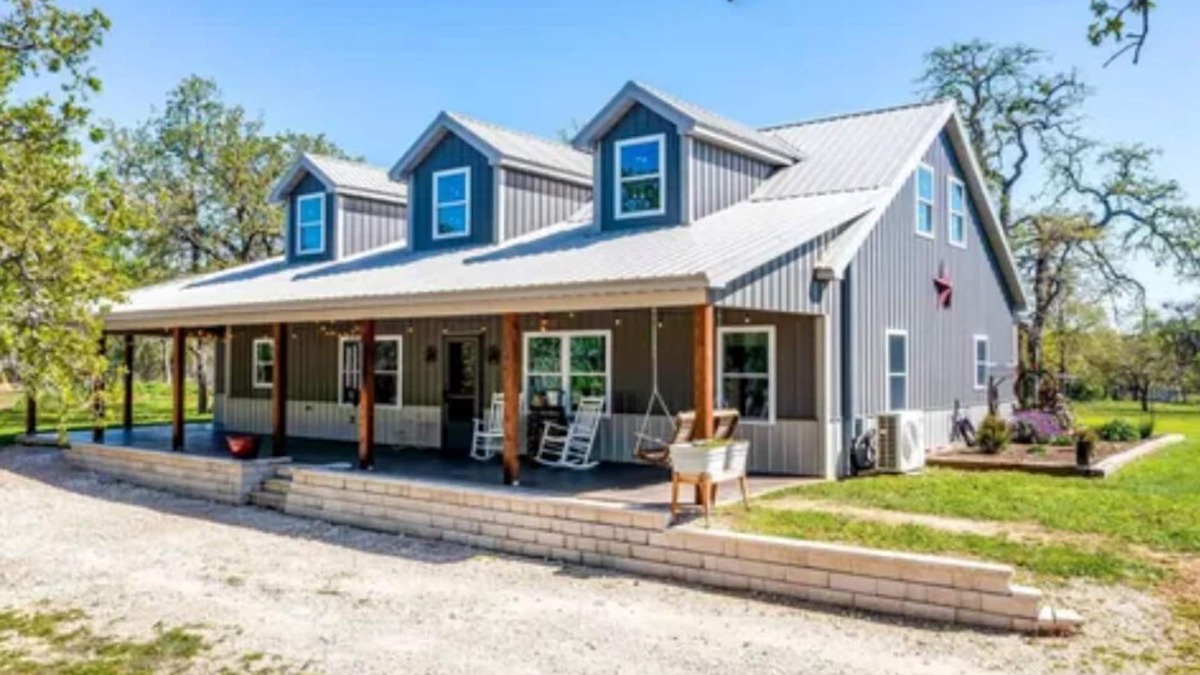 Hill County House | 3-bedroom private retreat