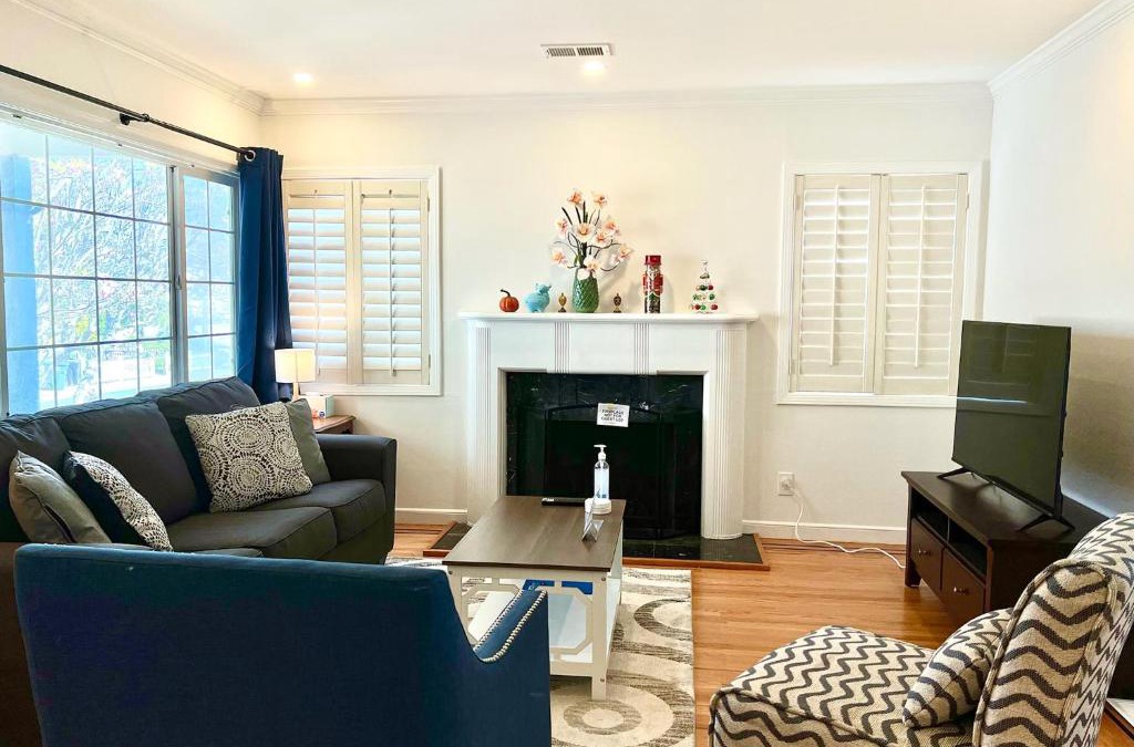 Millbrae House | 3 bedroom residential home in the lovely town near SFO San Francisco