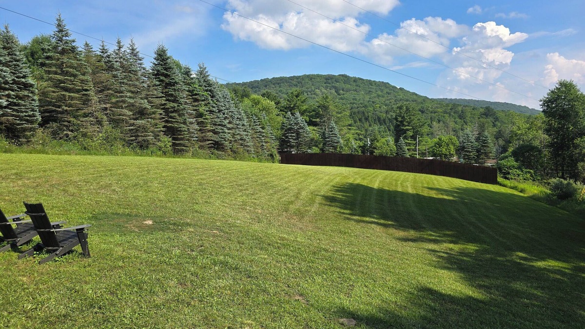 Antes Fort House | 3-bedroom RV in Tranquil Trout Run with AC