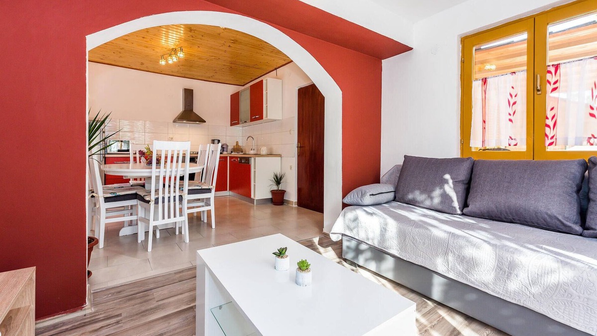 Skradin Apartment | 3 bedroom stunning apartment in Skradin