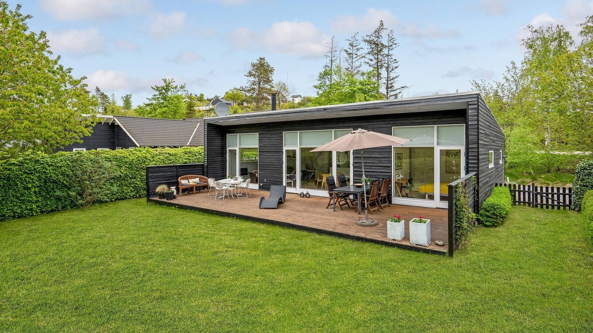 Vibæk Strand House | 3 bedroom stunning home in Ebeltoft
