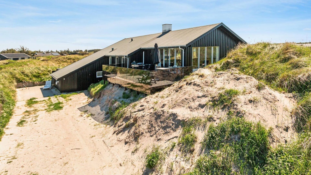 Hvorup Klit House | 3 bedroom stunning home in Løkken