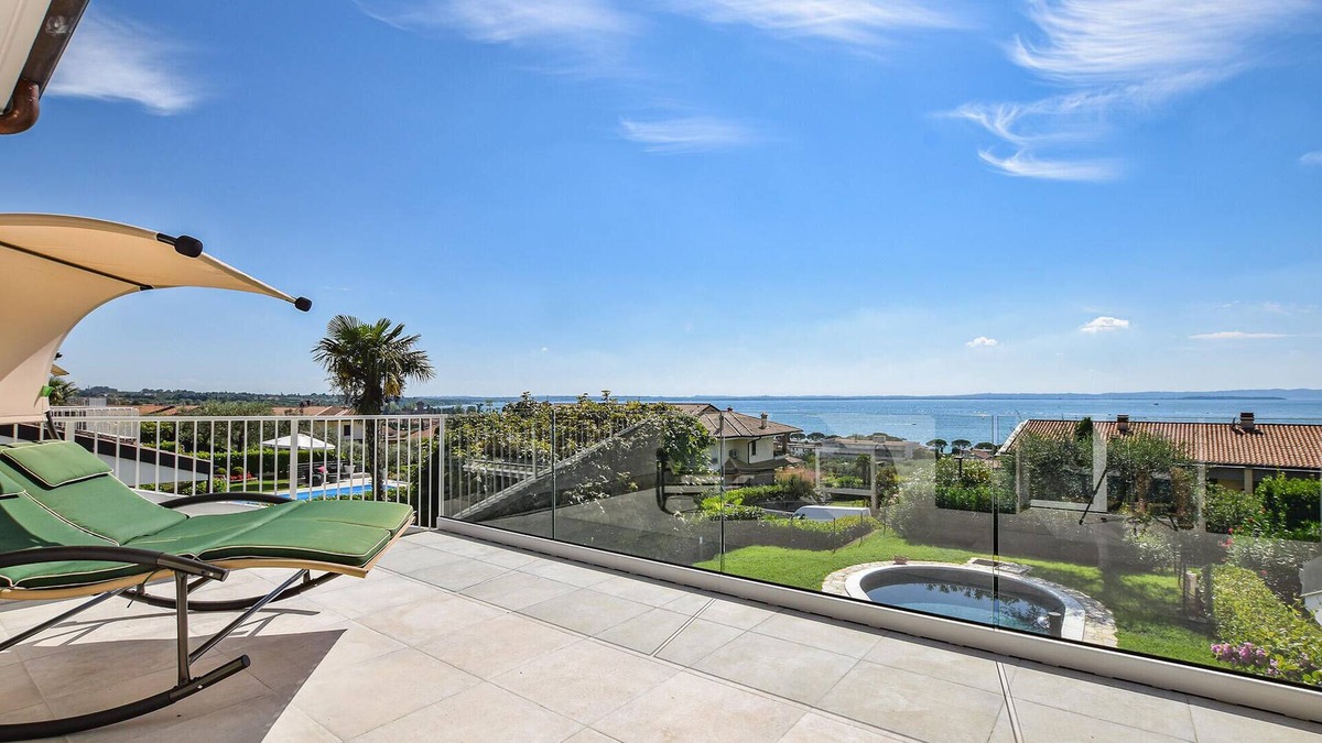Montioni House | 3 bedroom stunning home in Lazise