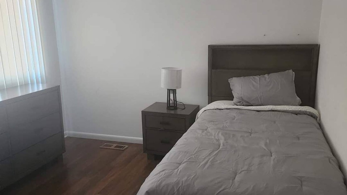 Germantown House | 3-bedroom townhome in delightful Germantown with WiFi, AC, Heat, free parking
