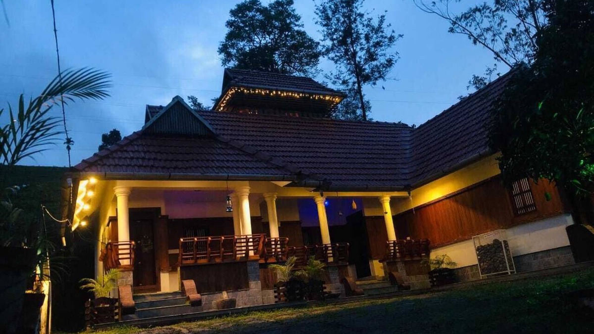 Devikolam Villa | 3 Bedroom Traditional Villa