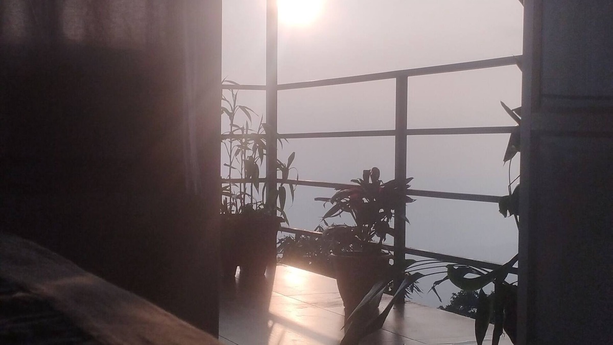 Elappara Villa | 3-bedroom villa in Panchalimedu with stunning views, spa,wifi, bonfire, BBQ & !