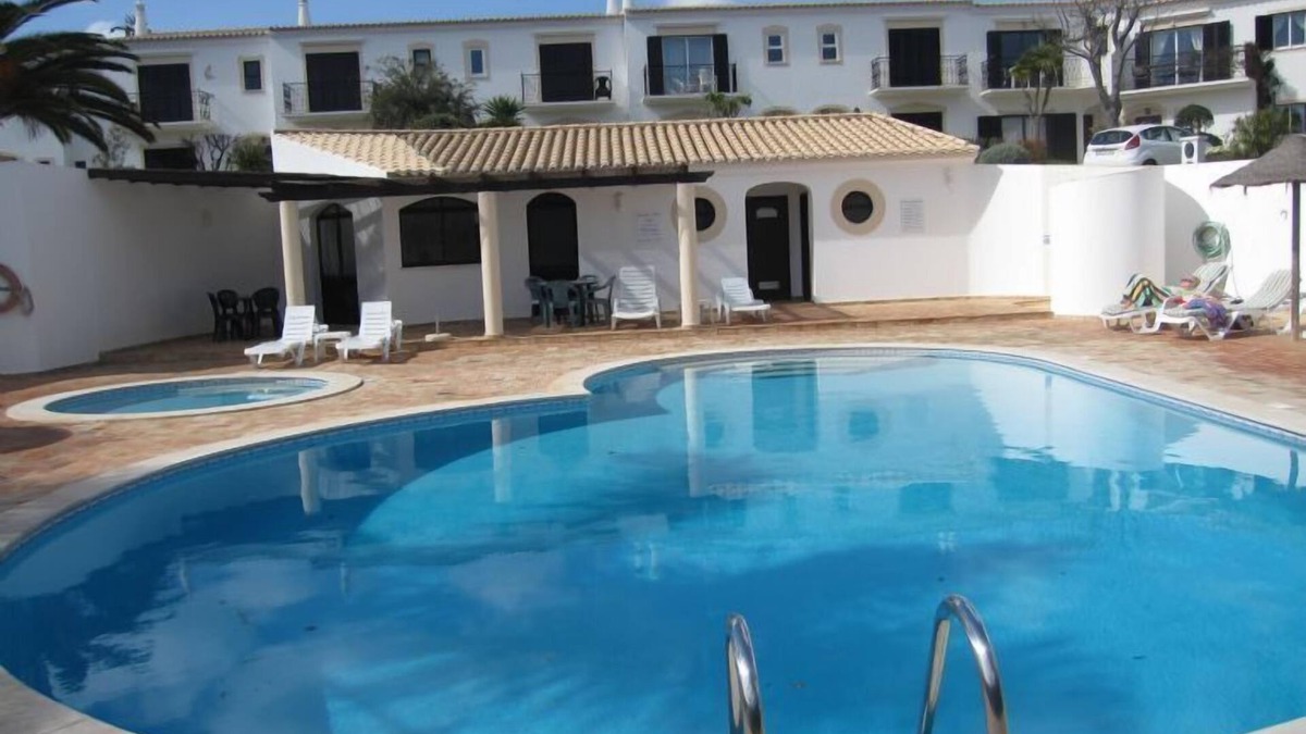 Figueira Villa | 3 Bedroom Villa, Western Algarve