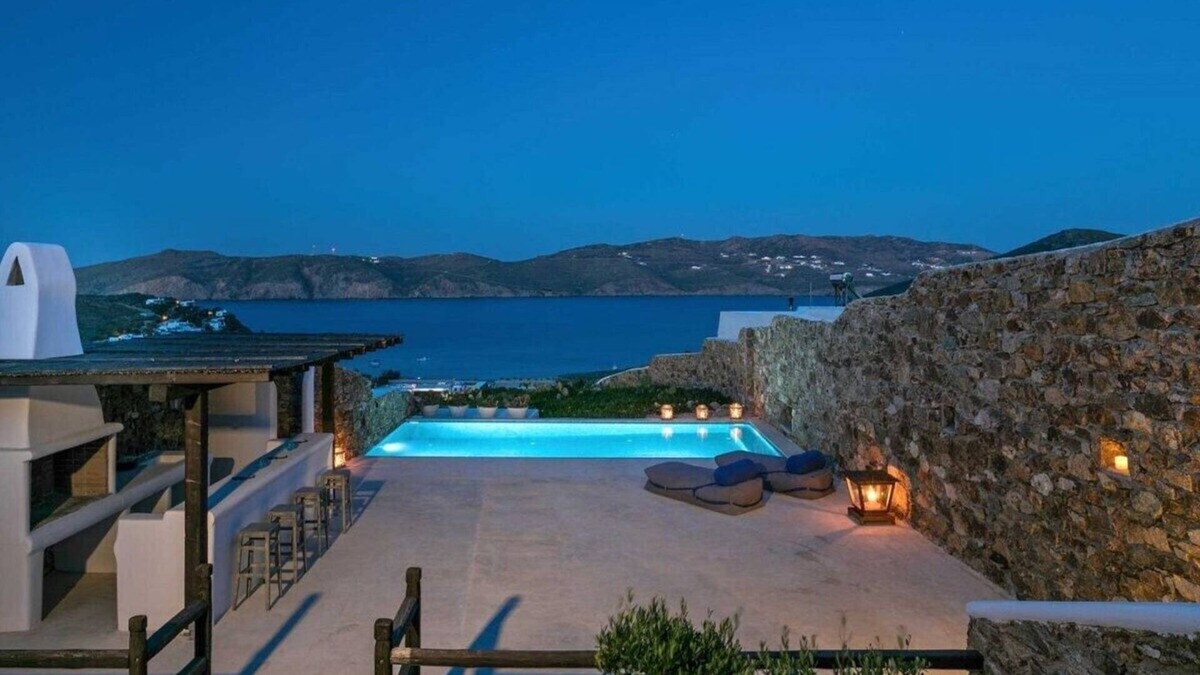Panormos Villa | 3-Bedroom Villa with Private Pool & Sea View