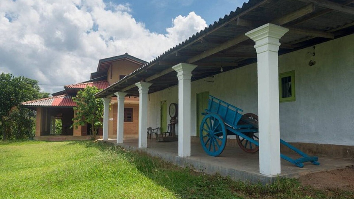 Halpatota Villa | 3 bedroom Villa with Jacuzzi