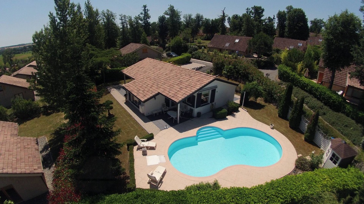 Lombez Villa | 3 Bedroom Villa with Private Pool in a magnificent estate