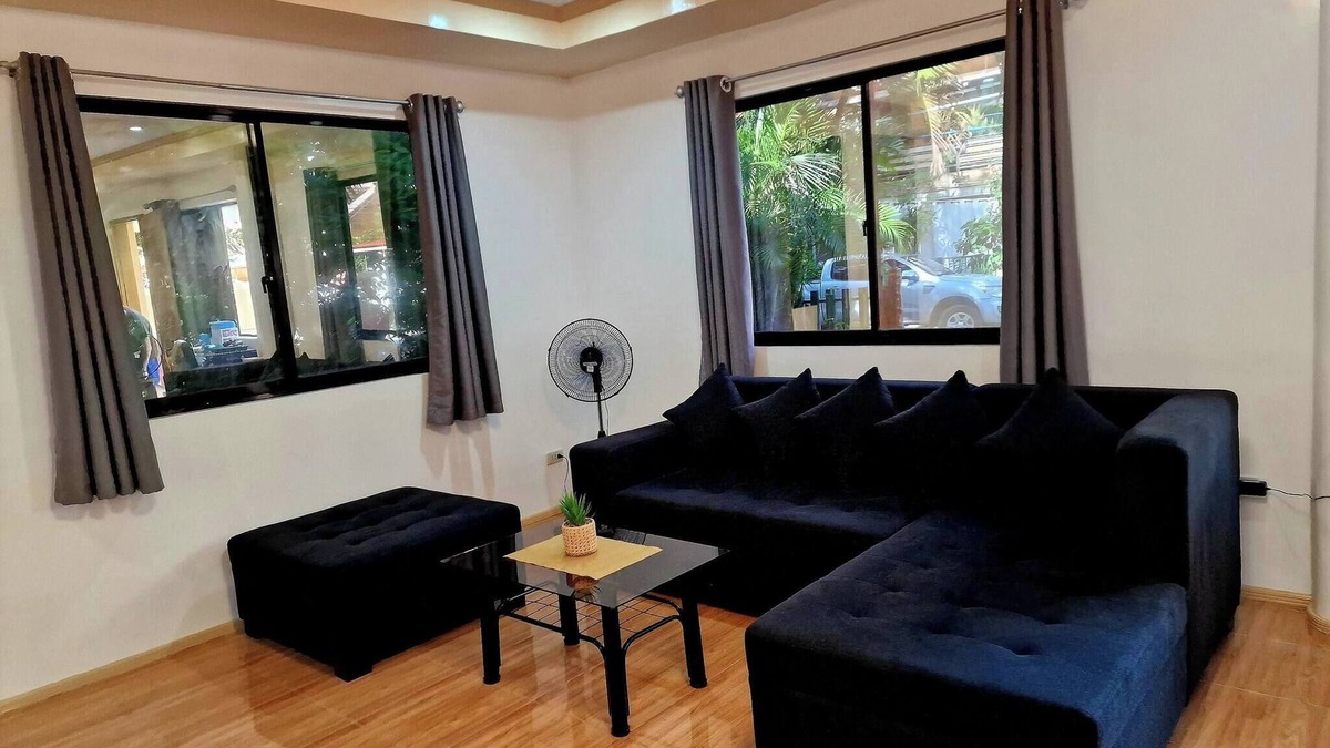 Dipolog House | 3 Bedrooms 2 storey House!