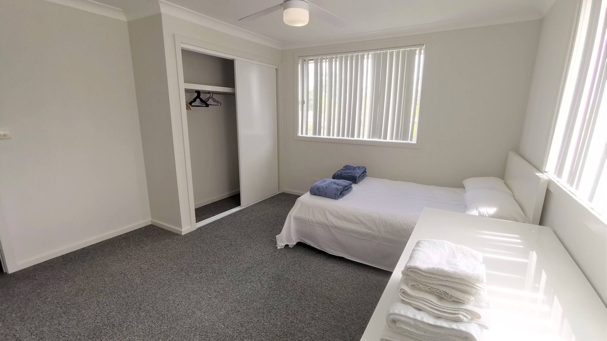Shortland House | 3-Bedrooms all with attached bath townhouse in Shortland