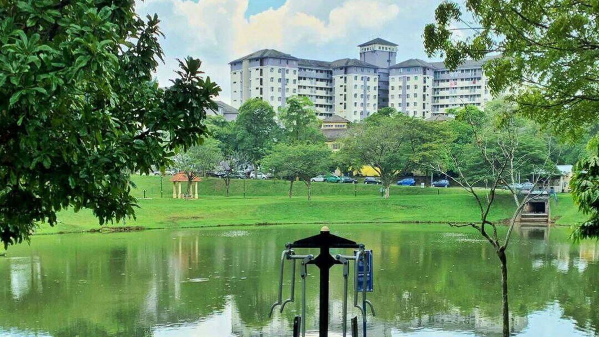Putrajaya Apartment | 3 Bedrooms apartment, located on ground floor with cozy and comfort apartmentt