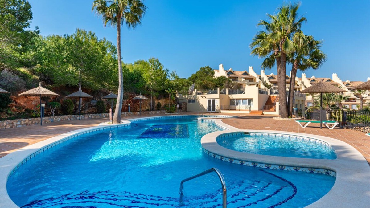 Diputacion de Rincon de San Gines Apartment | 3 bedrooms - holidays - long weekends - golf & racquet club - great views