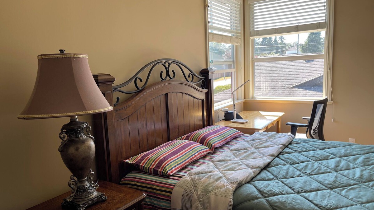 White Rock House | 3 Bedrooms in White Rock