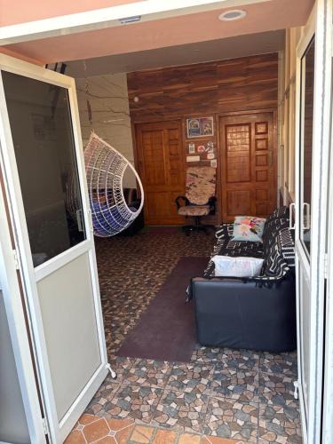 Mysore House | 3 Beds Room for 5 people Private Stay at Cool Calm Place