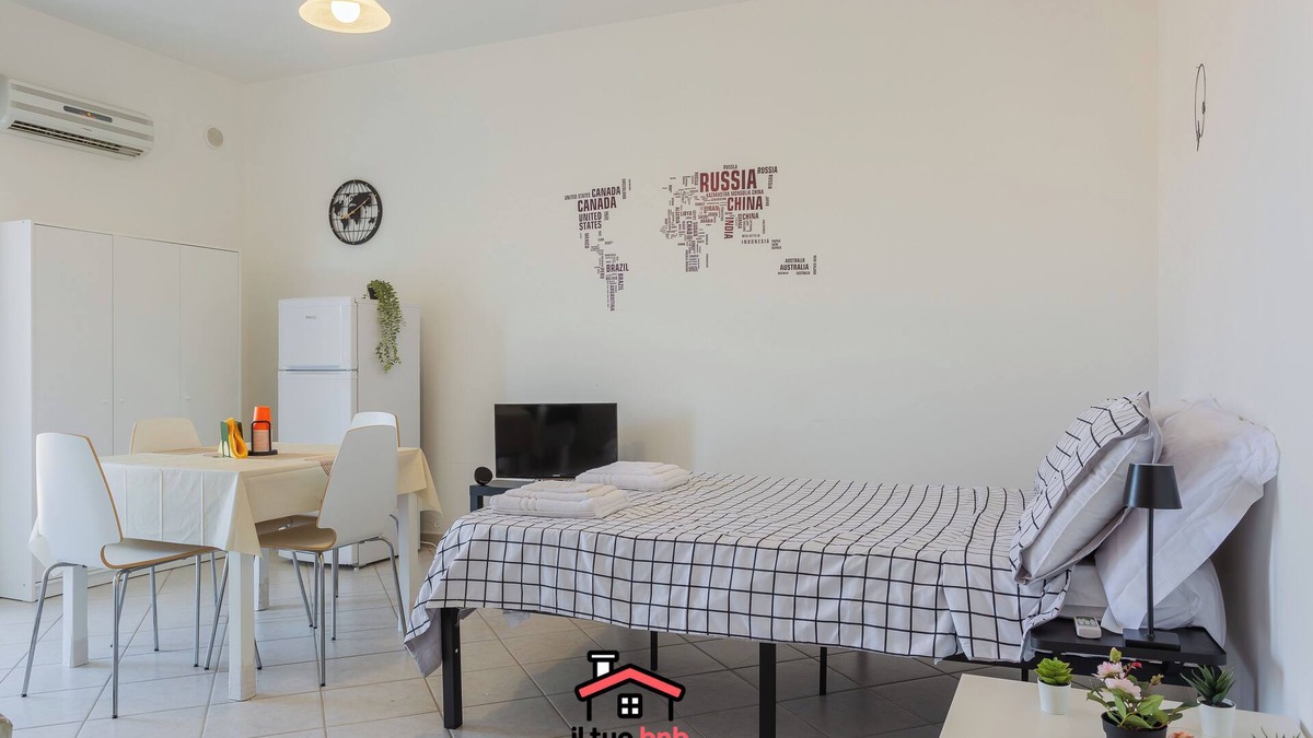 Bitonto Apartment | 3 Bnb delle Nazioni with parking,9min Airport Sea