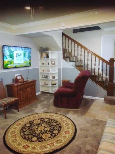 Tulsa House | 3-Br 2-Bath Family-Friendly Home -10 Min to Tulsa