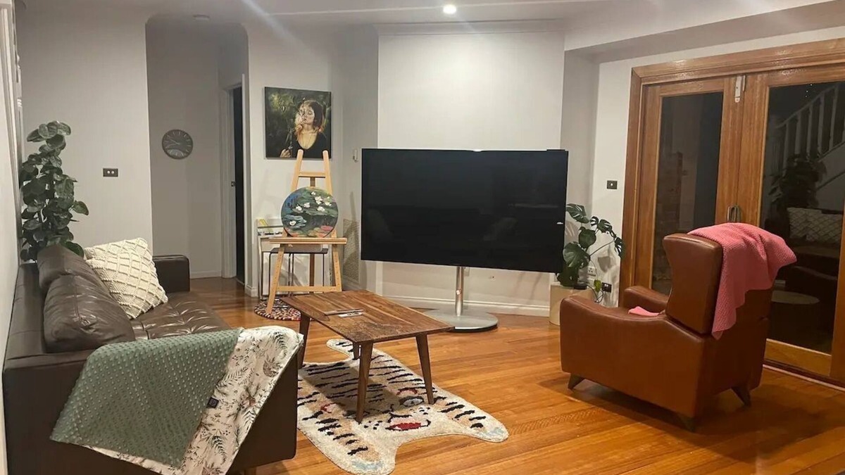 Camberwell House | 3 BR Artistic Homenetflix Gymheart of Camberwell