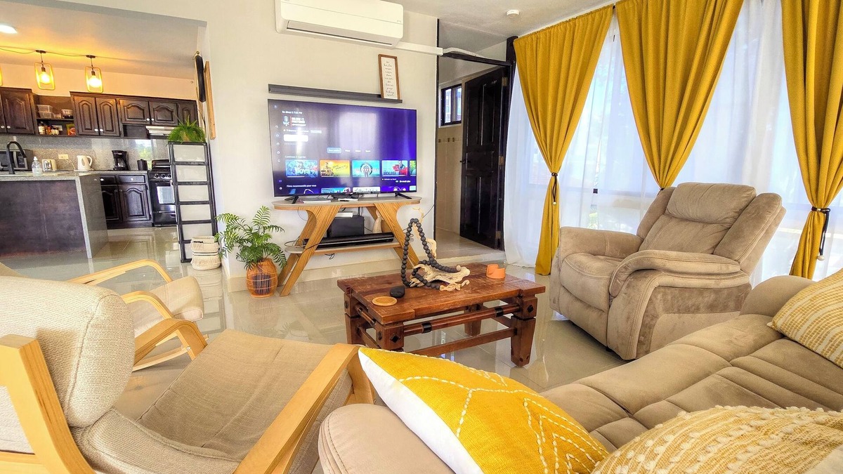 ProCab Apartment | 3 BR Penthouse Center Cabarete