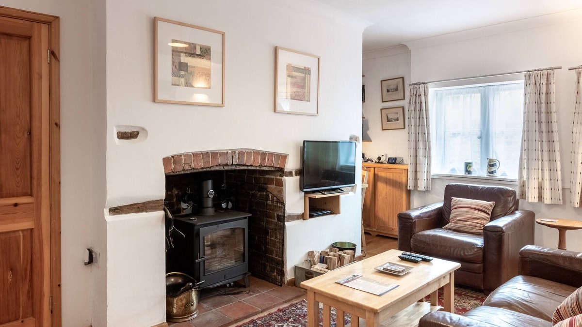 Reepham House | 3 Church Street - Two Bedroom House, Sleeps 3