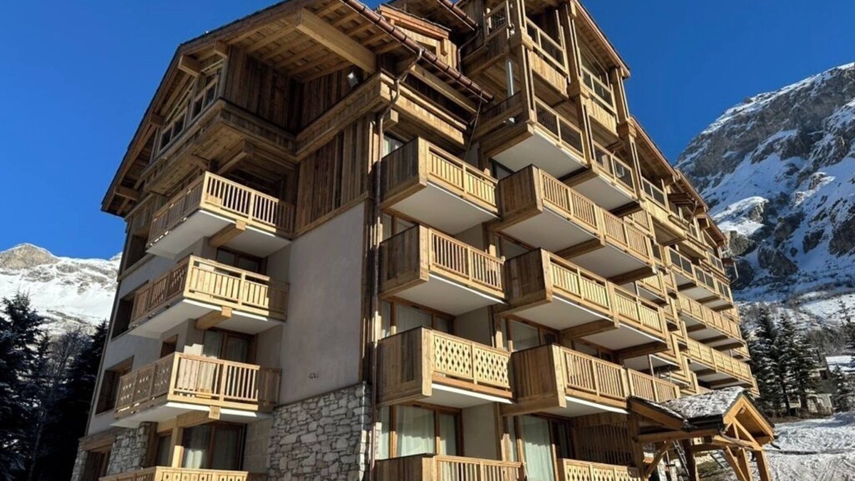 Le Cret Apartment | 3 comfortable and bright rooms, beautiful view of Solaise and the Daille