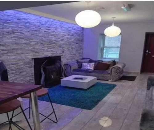 Limerick City Centre House | 3 double bed house city center